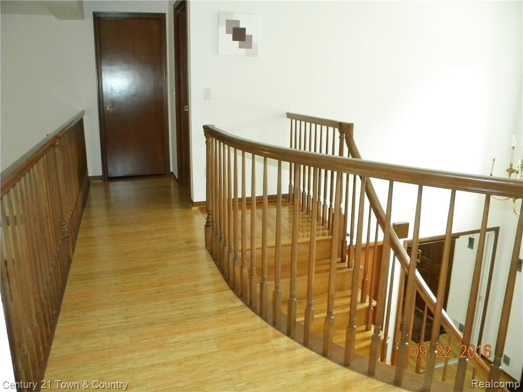 1252 Bembridge Drive Rochester, MI 48307 - Photo 41 of 42 Bamboo floors through out upper level
