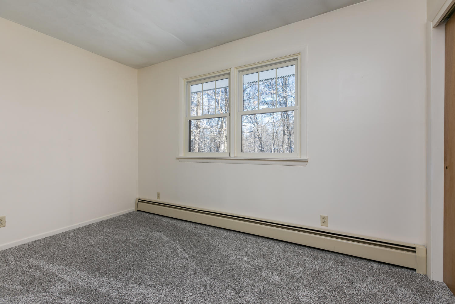 290 Webbs Mills Road Raymond, ME 04071 - Photo 29 of 48 290 Webbs Mills Rd Raymond ME-large-027-