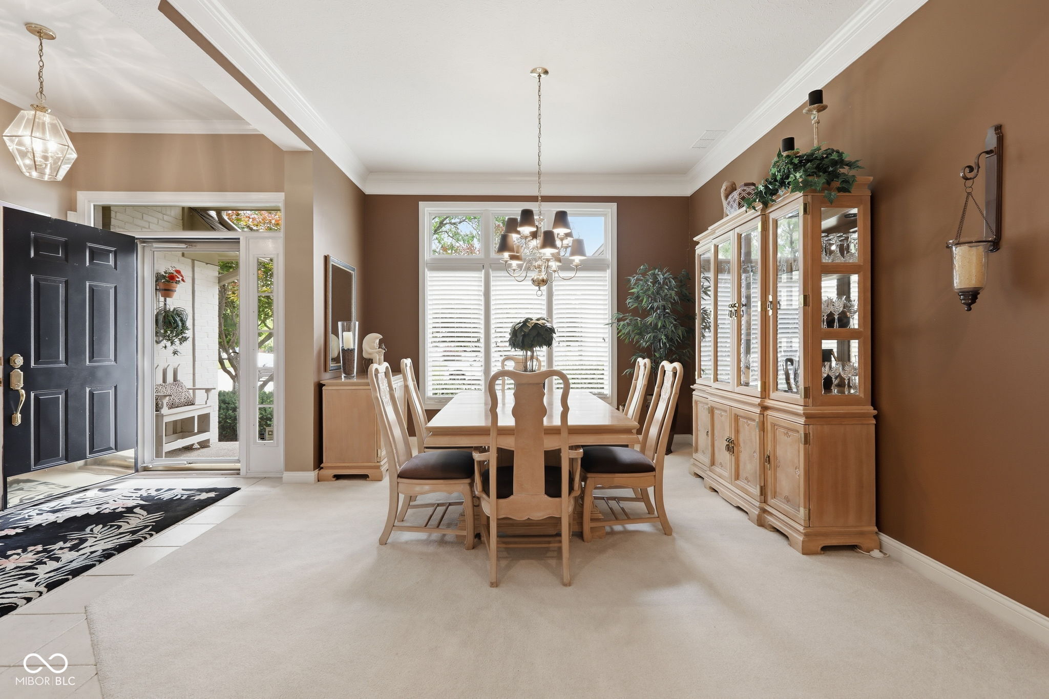 5756 Marco Point Carmel, IN 46033 - Photo 6 of 50