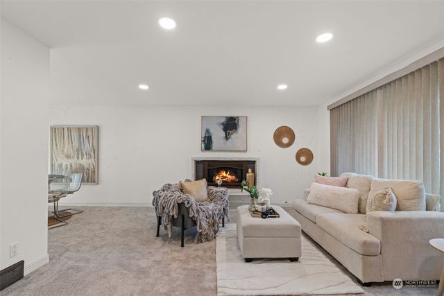 $662,500 | 10028 3rd Avenue Southwest, Seattle, WA 98146