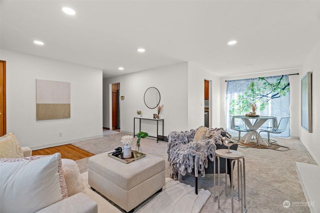 $662,500 | 10028 3rd Avenue Southwest, Seattle, WA 98146