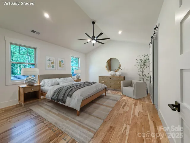 $950,000 | 47 Skylar Lane, Mills River, NC 28759