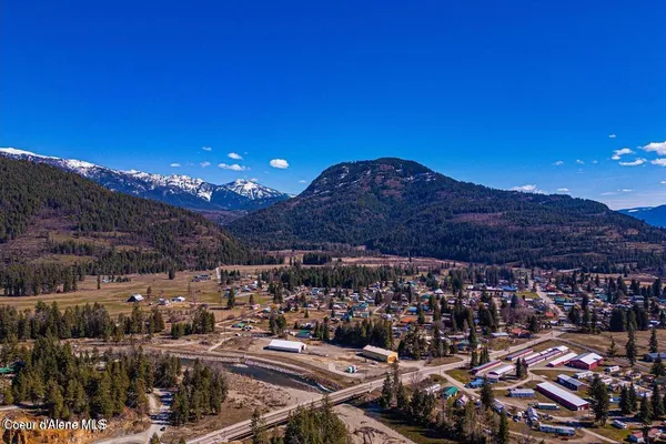 $499,000 | Nka Nka Frontage Road, Clark Fork, ID 83811