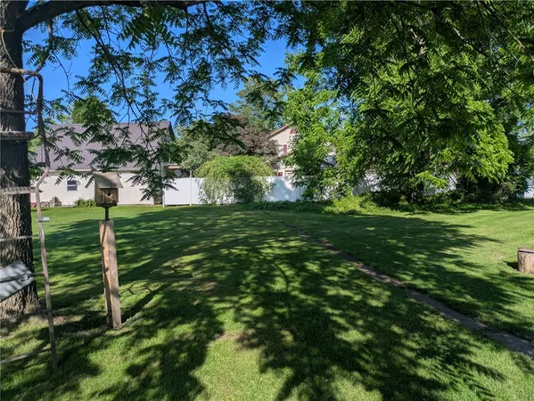 $69,000 | 10 McClellan Avenue, Mount Jewett, PA 16740