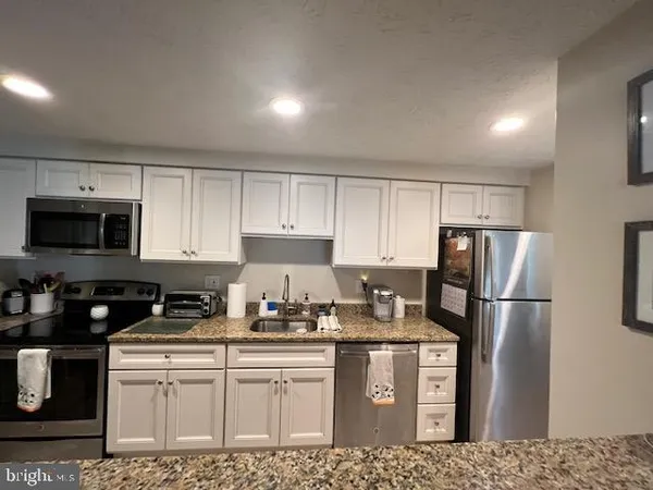 $289,900 | 624 Southern Hills Drive, Unit B2A, Arnold, MD 21012