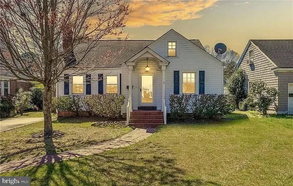 $2,300 | 3817 High Street, Portsmouth, VA 23707