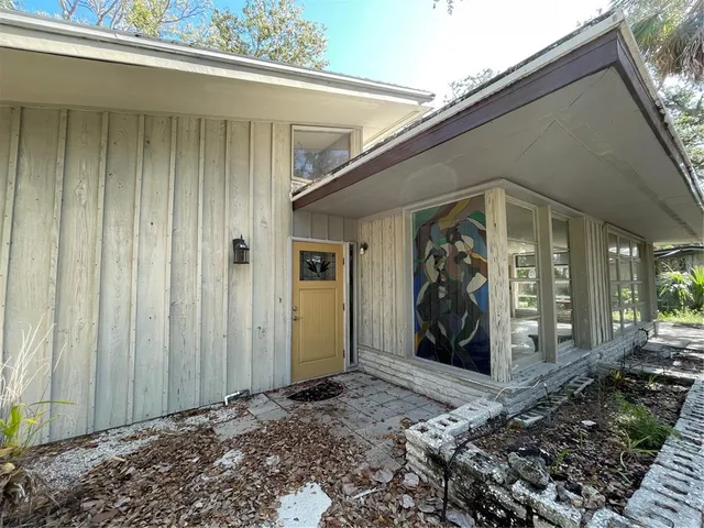 $1,150,000 | 5453 Avenida Del Mare, Sarasota, FL 34242