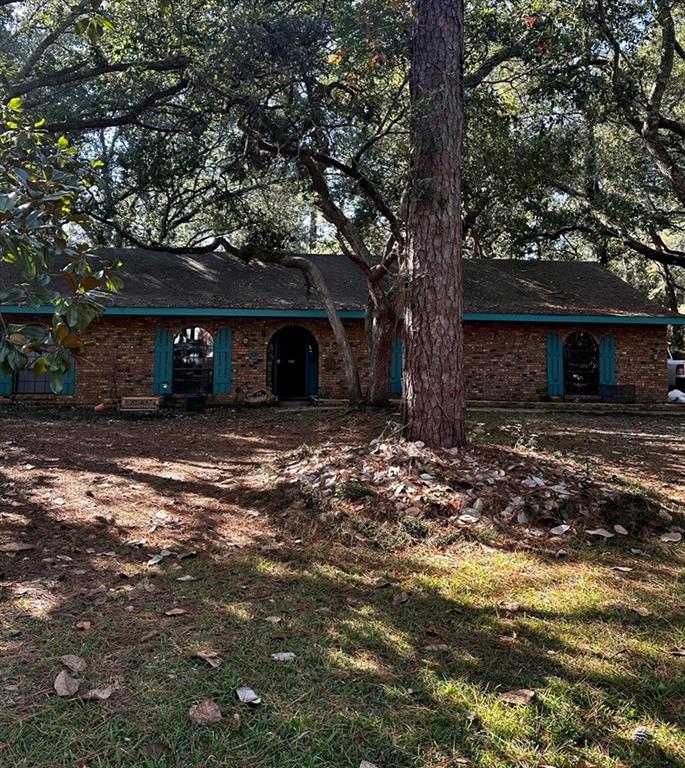 380 Moss Lane Mandeville, LA 70471 - Photo 1 of 4