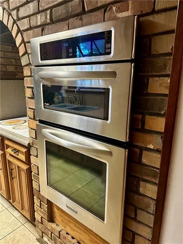 $2,200 | 380 Moss Lane, Mandeville, LA 70471