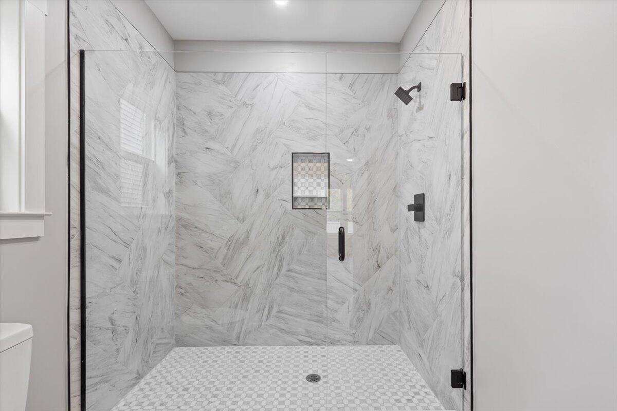 1412 Ashlin Ridge Drive Northeast Cleveland, TN 37312 - Photo 27 of 36 27-146A9661