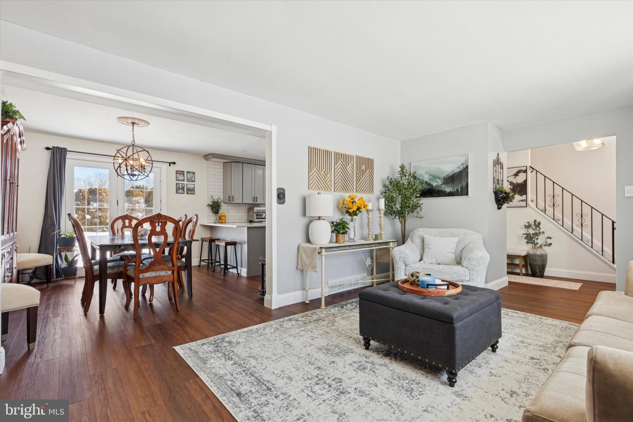 233 Sharpless Road Southampton, PA 18966 - Photo 8 of 35 Bright and inviting open living space.