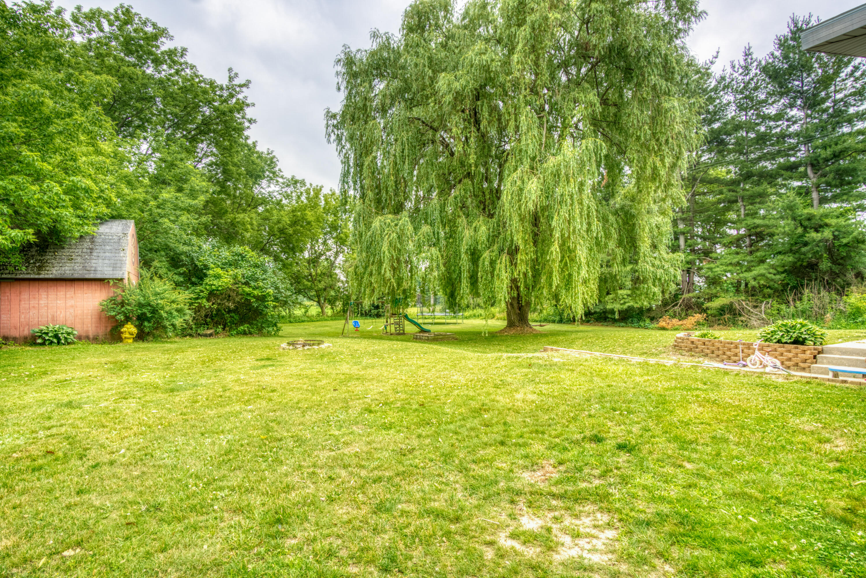 8890 Northwest Lake Road Six Lakes, MI 48886 - Photo 31 of 32 DSC02630_7