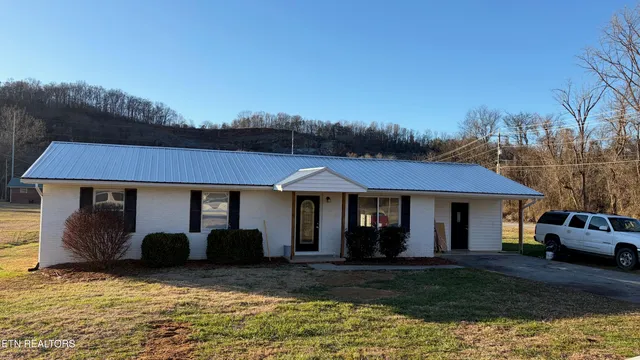 $259,900 | 503 Fairfield Drive, Newport, TN 37821
