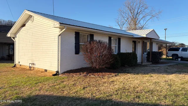 $259,900 | 503 Fairfield Drive, Newport, TN 37821