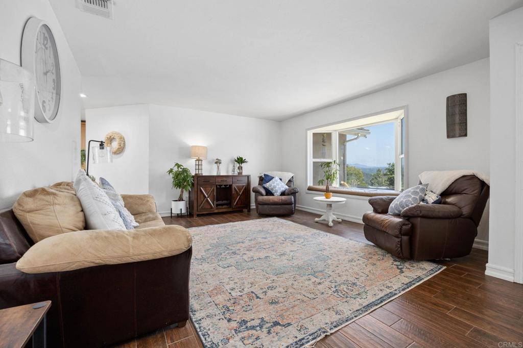 24376 Rutherford Road Ramona, CA 92065 - Photo 8 of 65