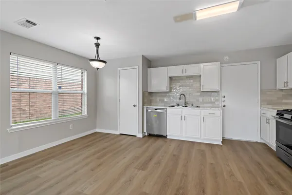 $2,150 | 3930 Brighton Springs Lane, Katy, TX 77449