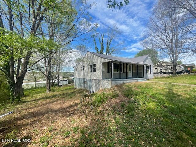 714 Cumberland Avenue Athens, TN 37303 - Photo 2 of 10 79711032023__48D26E8C-49C5-490C-9CD5-D23