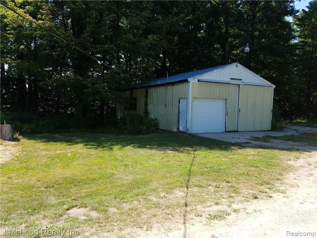6225 Murphy Lake Road Millington, MI 48746 - Photo 6 of 20 2016-08-10 16.02