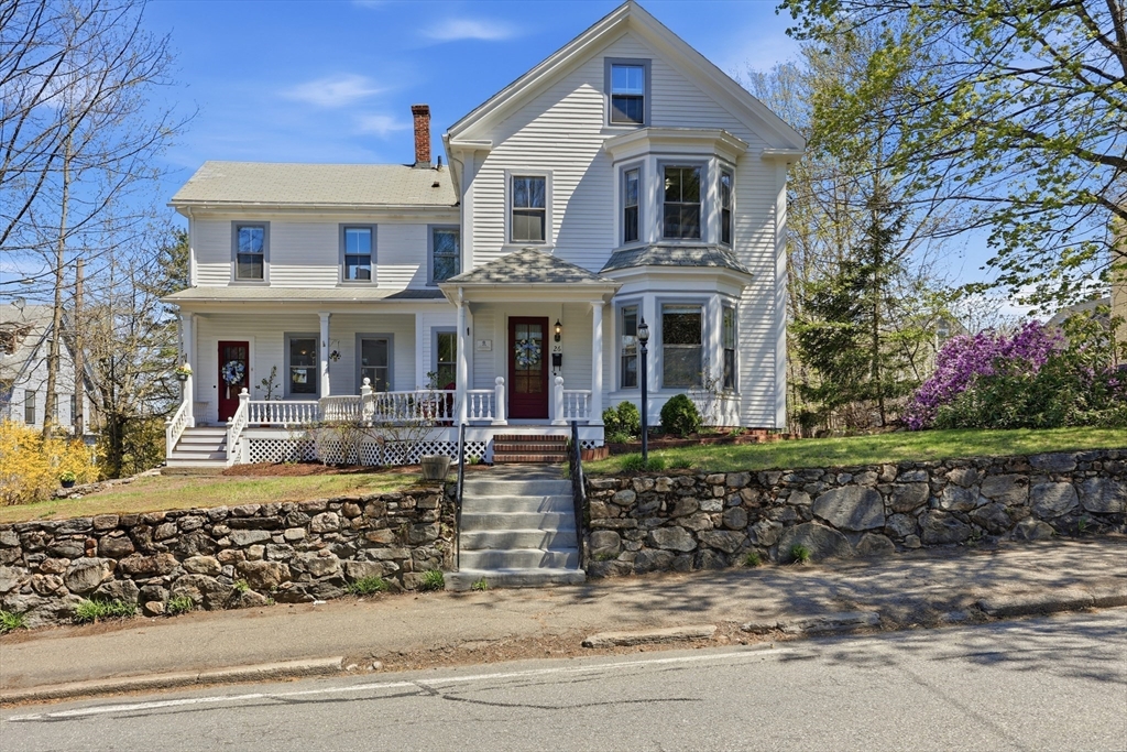 26 Walnut Street Maynard, MA 01754 - Photo 3 of 38