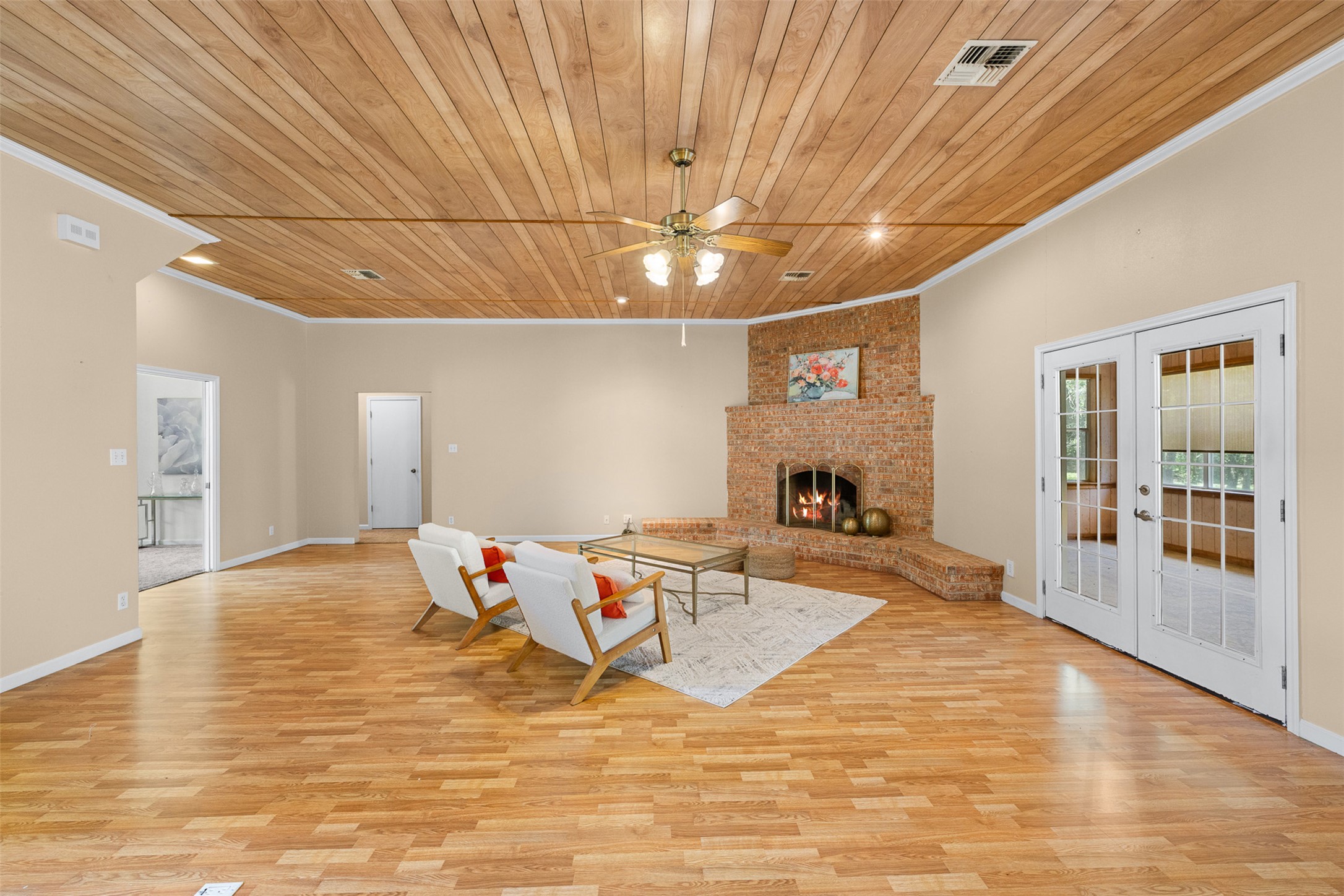 730 Panorama Road La Grange, TX 78945 - Photo 2 of 30 Gallery Image 2