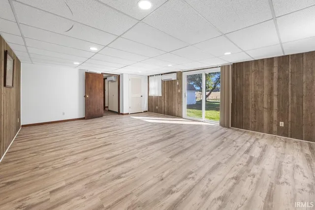 $155,000 | 327 North Washington Street, Dale, IN 47523