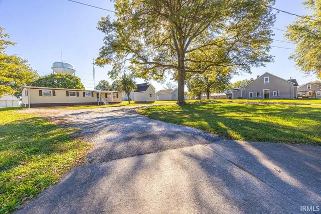 $155,000 | 327 North Washington Street, Dale, IN 47523