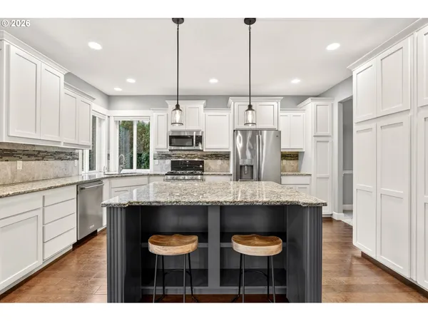 $724,900 | 4132 Southwest Brixton Avenue, Gresham, OR 97080