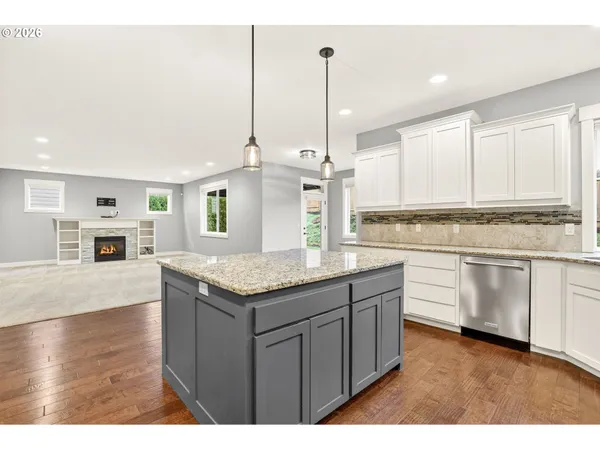 $724,900 | 4132 Southwest Brixton Avenue, Gresham, OR 97080