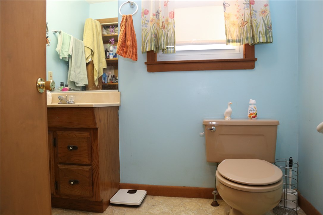 45 Pontiac Road Narragansett, RI 02882 - Photo 15 of 25