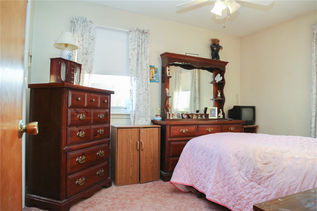 45 Pontiac Road Narragansett, RI 02882 - Photo 8 of 25