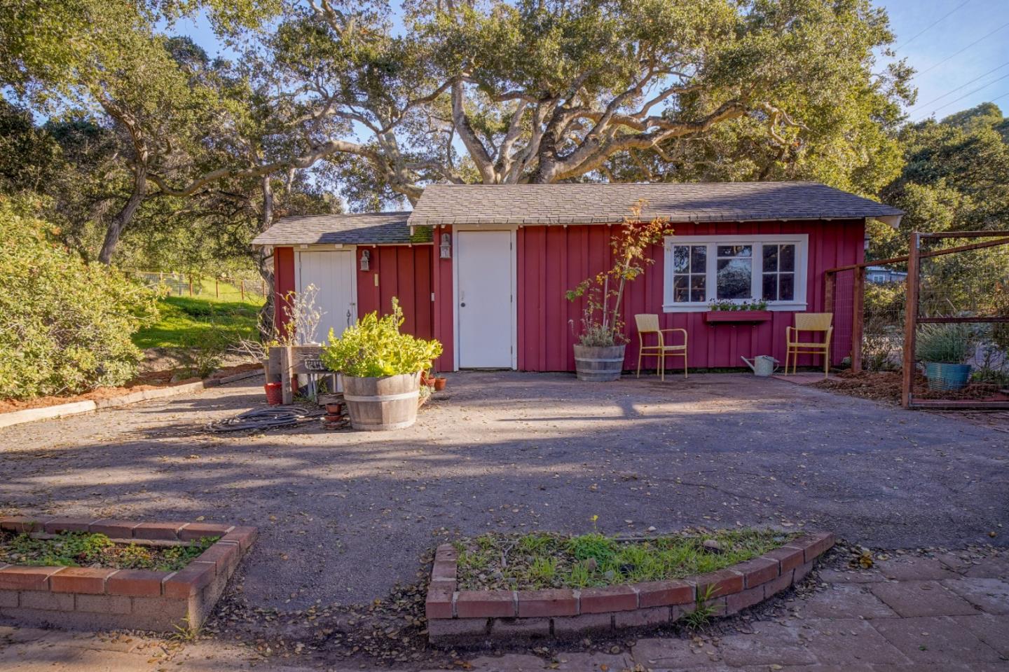 68 Harper Canyon Road Salinas, CA 93908 - Photo 28 of 33 Gallery Image 28
