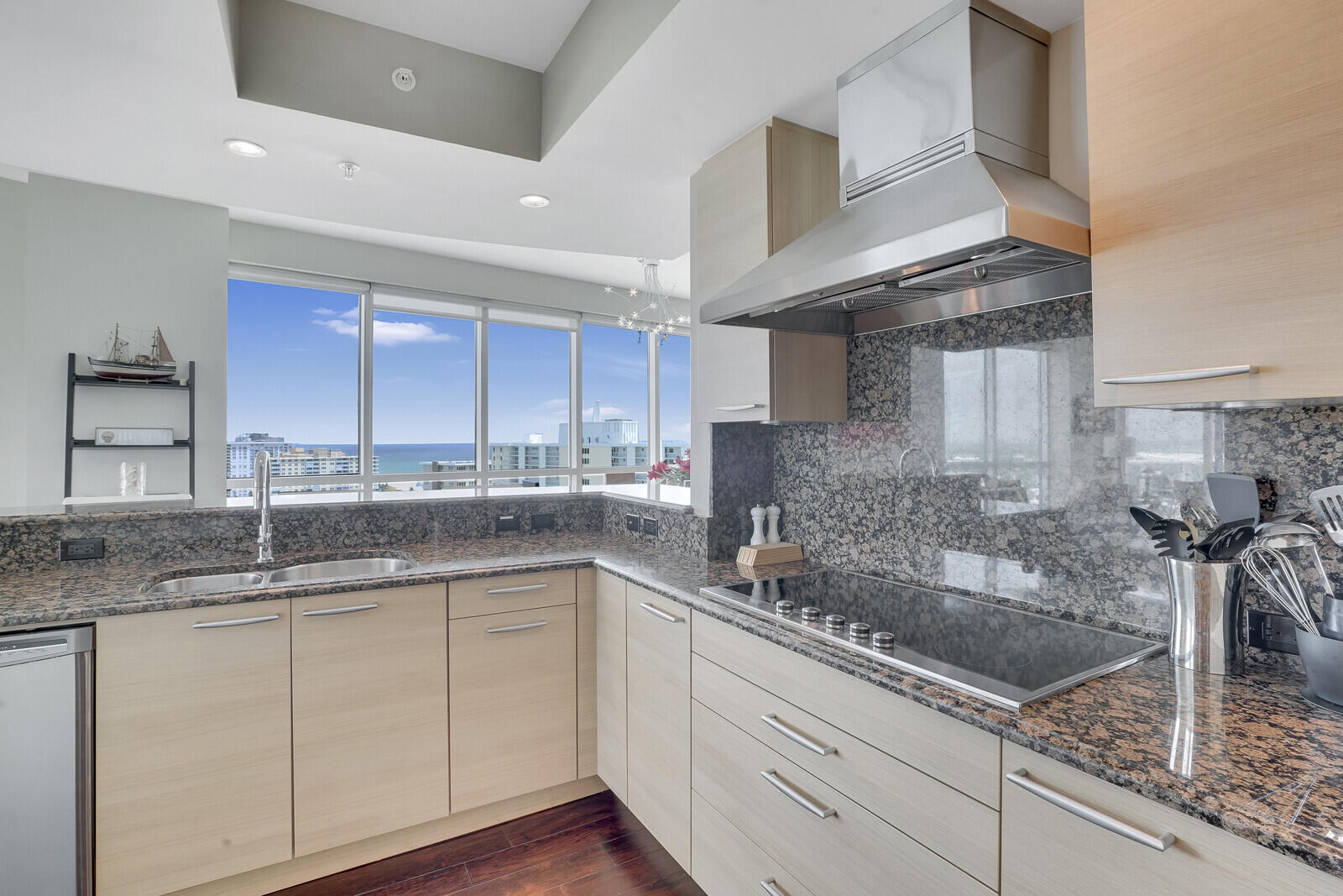 1 North Ocean Boulevard, Unit 1707 Pompano Beach, FL 33062 - Photo 18 of 41 17_Image_17_mls