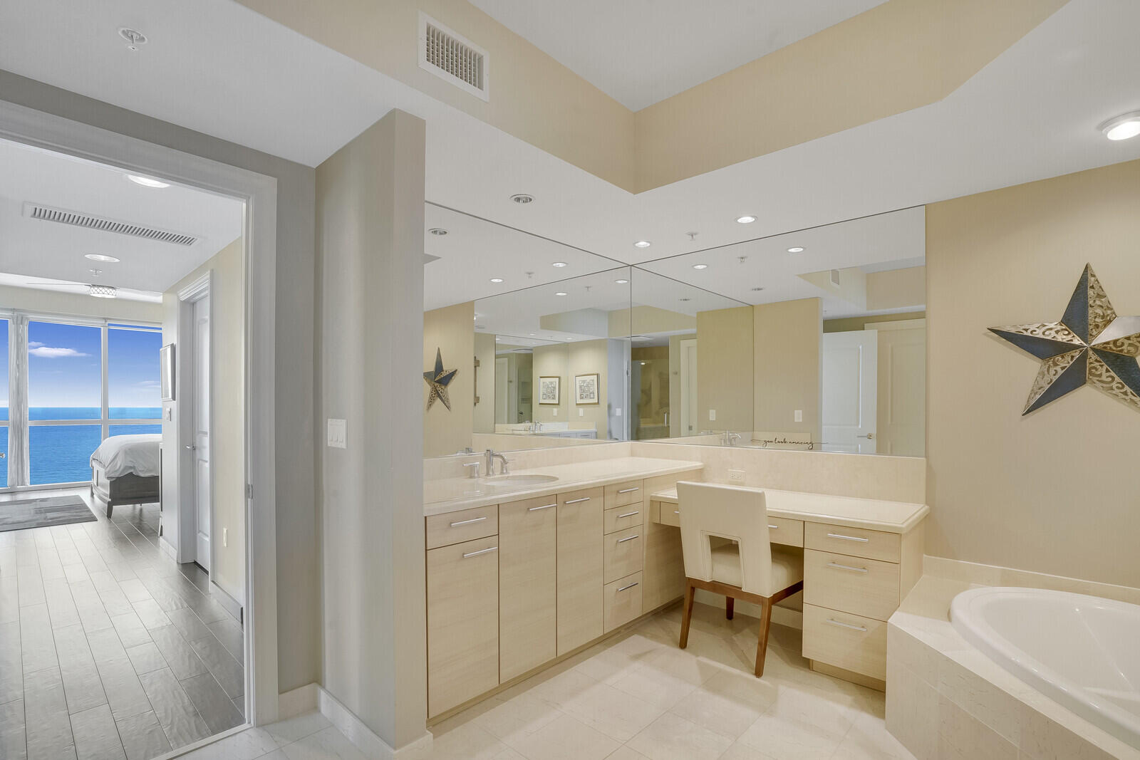 1 North Ocean Boulevard, Unit 1707 Pompano Beach, FL 33062 - Photo 24 of 41 34_Image_34_mls