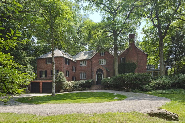 100 Old England Road Newton, MA 02467 - Photo 1 of 11