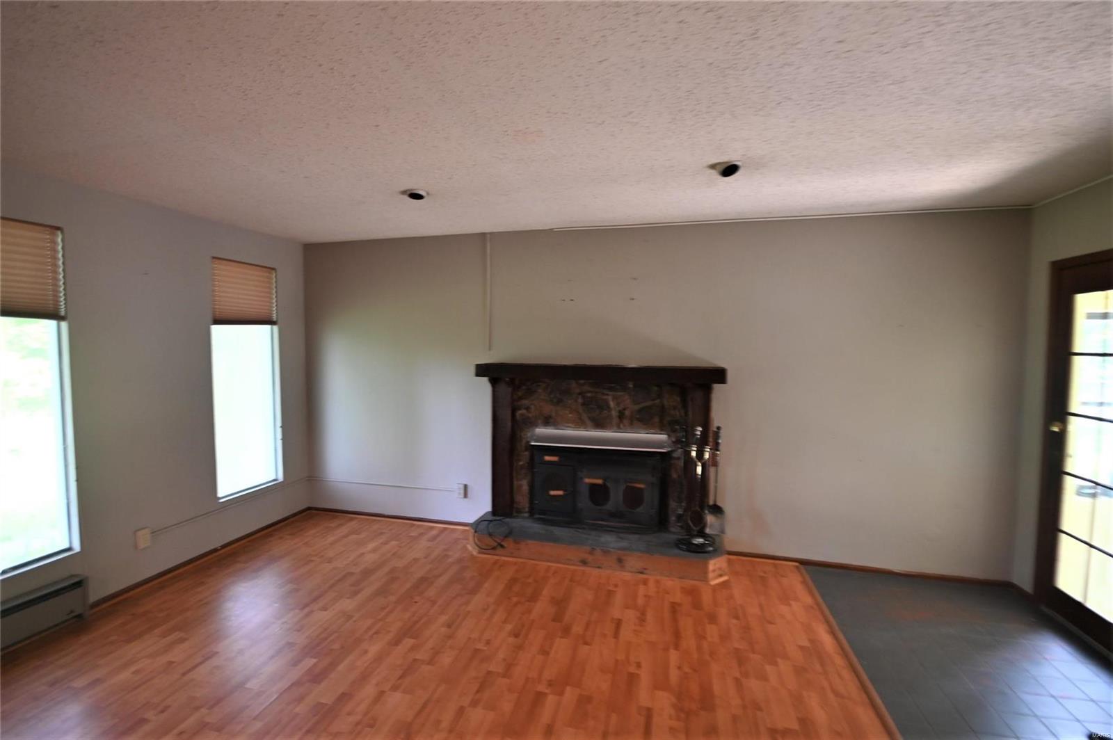 1844 East Branch Road Fenton, MO 63026 - Photo 7 of 13