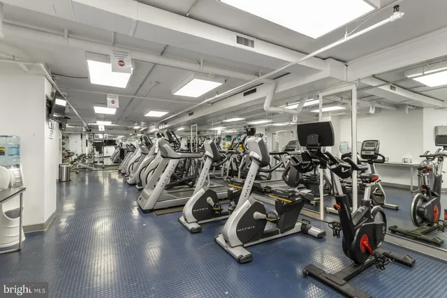 $1,450 | 2101 Chestnut Street, Unit 923, Philadelphia, PA 19103