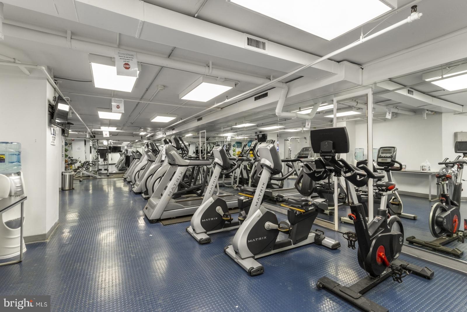 2101 Chestnut Street, Unit 923 Philadelphia, PA 19103 - Photo 14 of 26