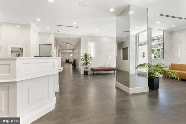 $1,450 | 2101 Chestnut Street, Unit 923, Philadelphia, PA 19103