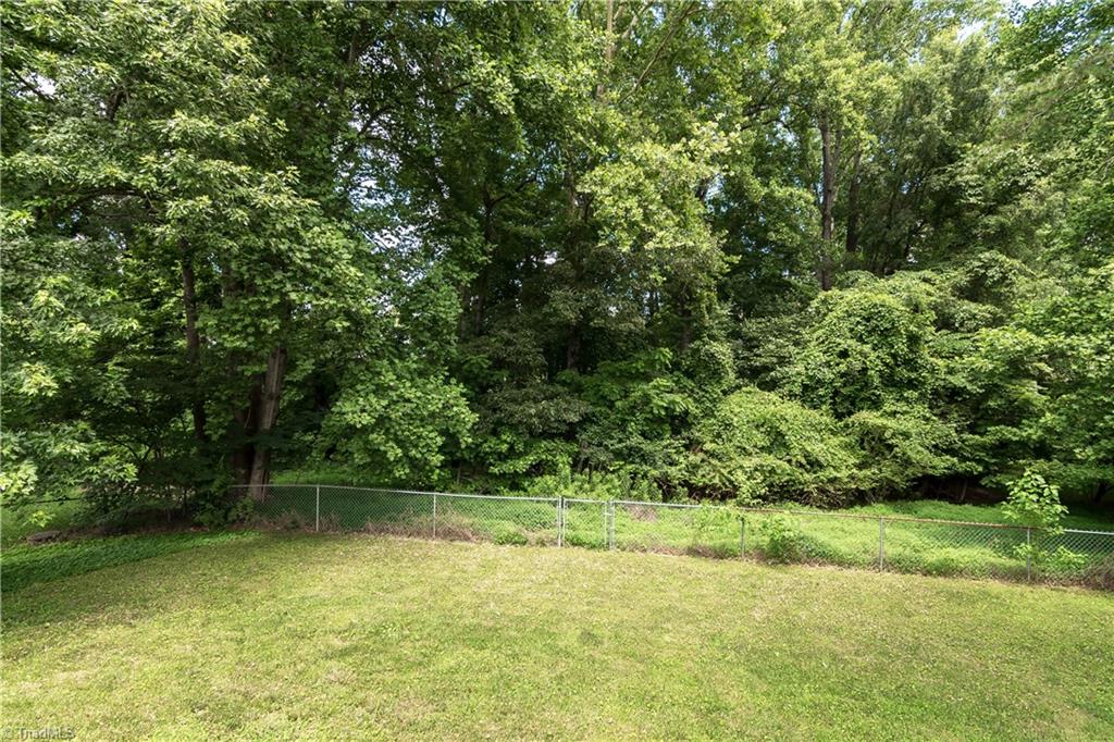 1811 Rivertrace Point High Point, NC 27265 - Photo 24 of 24 Gallery Image 24