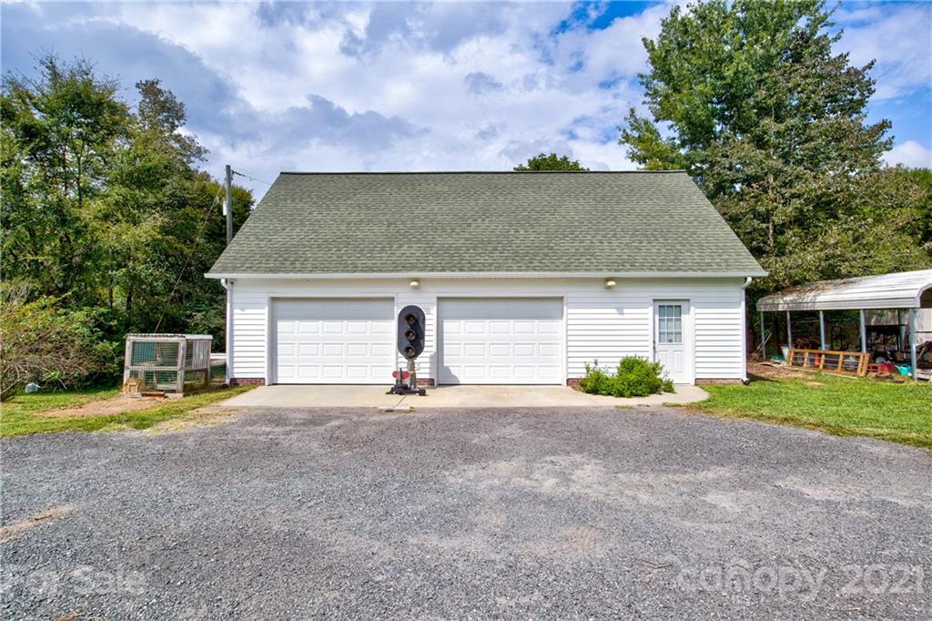 1900 Daisy Couch Road Heath Springs, SC 29058 - Photo 32 of 34