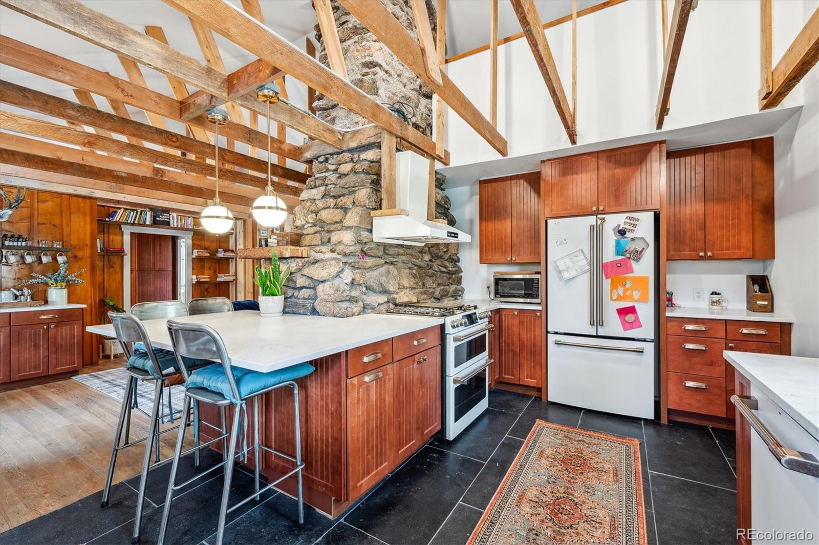 28423 Kinnikinnick Road Evergreen, CO 80439 - Photo 15 of 37 Gallery Image 15
