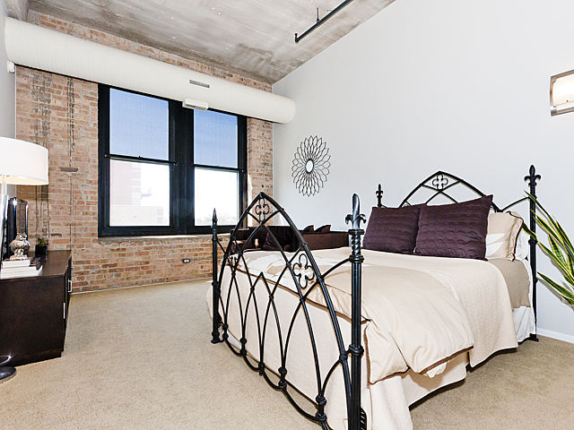 1327 West Washington Boulevard, Unit 4D Chicago, IL 60607 - Photo 15 of 20