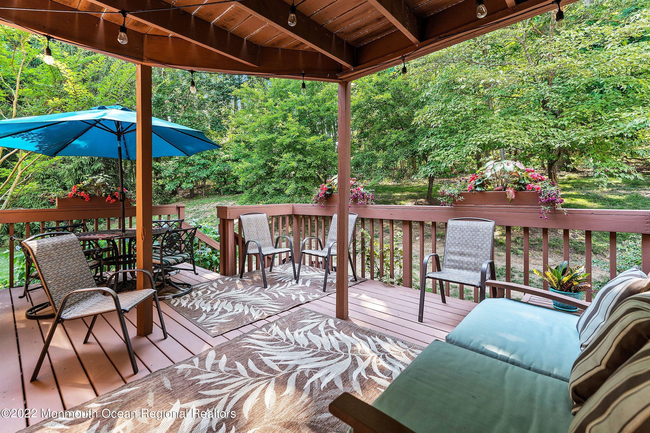 85 Pape Drive Atlantic Highlands, NJ 07716 - Photo 17 of 22 21-Ext2 Deck.