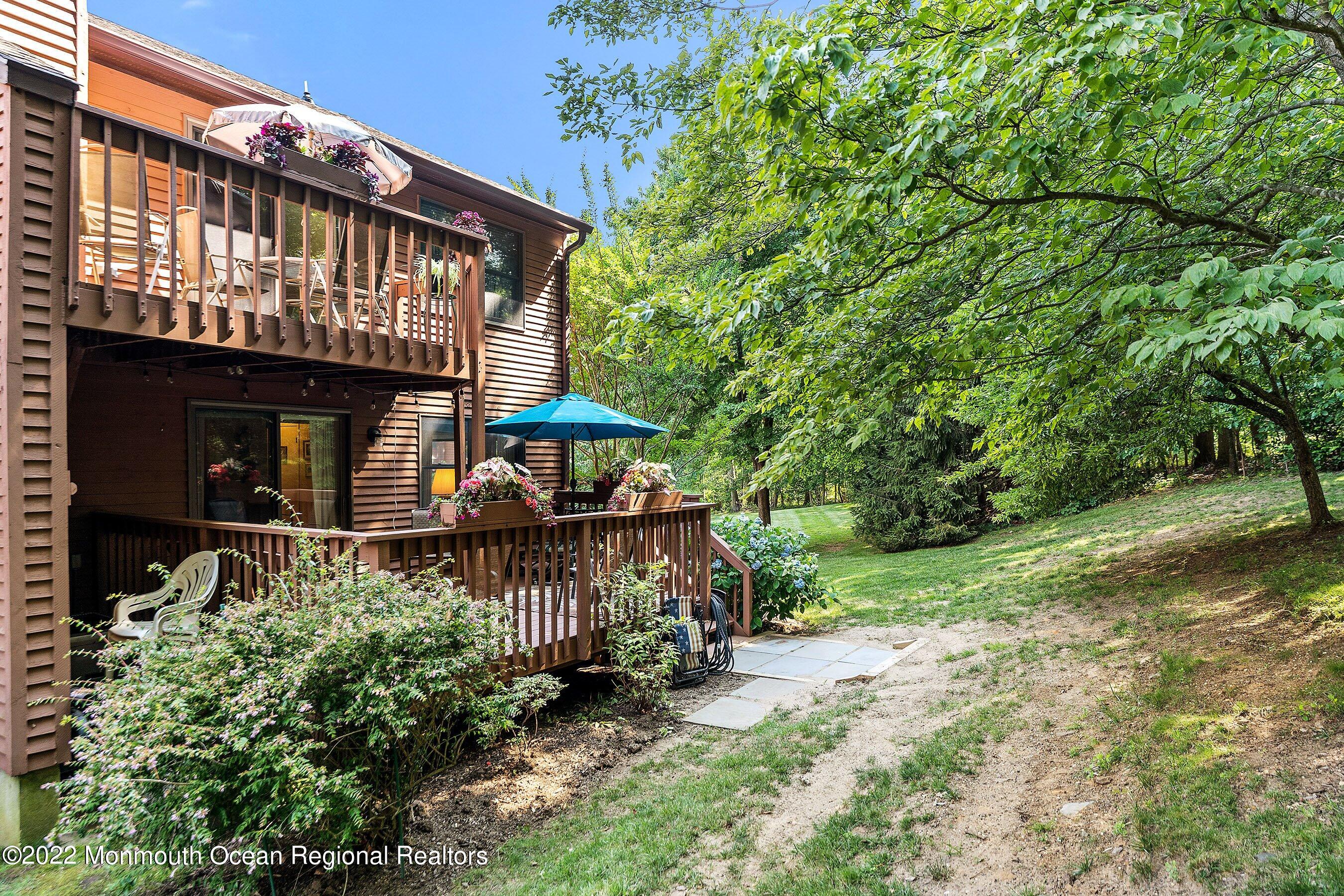 85 Pape Drive Atlantic Highlands, NJ 07716 - Photo 20 of 22 24-Ext8 Yard.