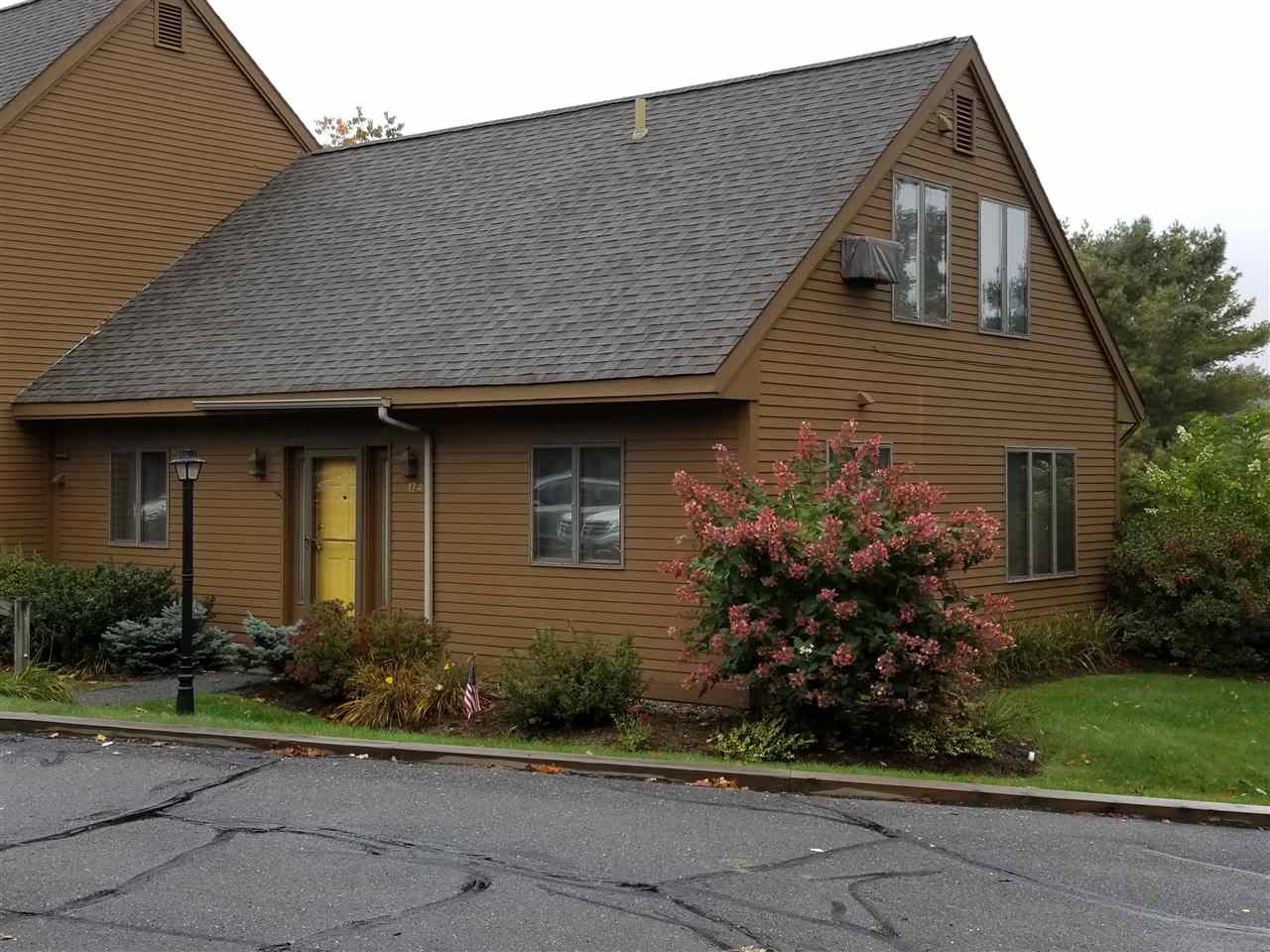 355 Lyman Batcheller Road, Unit A Hartford, VT 05059 - Photo 2 of 22 Gallery Image 2