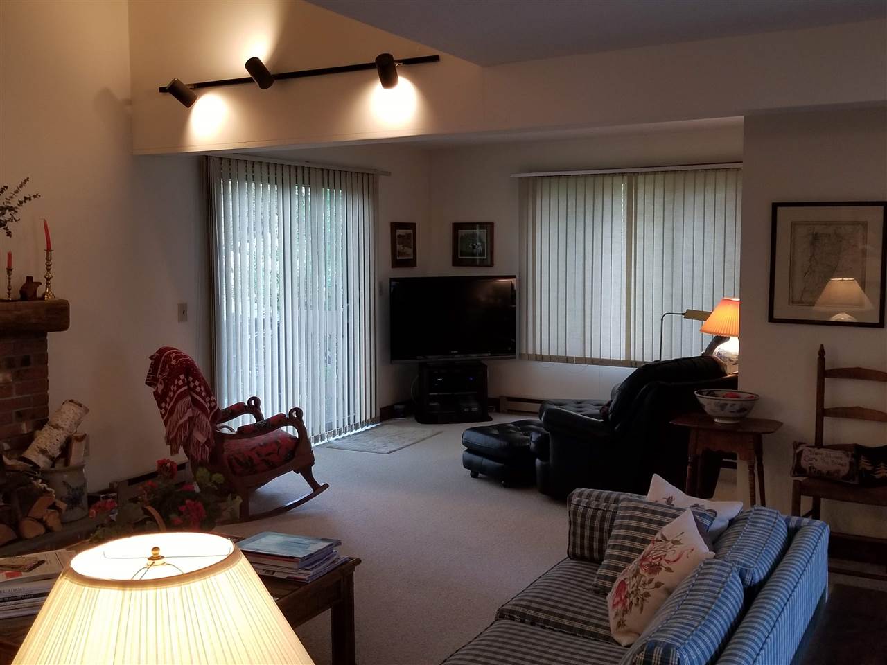 355 Lyman Batcheller Road, Unit A Hartford, VT 05059 - Photo 5 of 22 Gallery Image 5