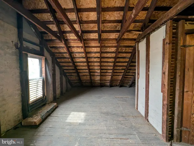 $179,900 | 102 East York Street, Biglerville, PA 17307