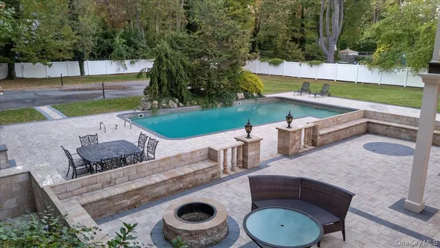 a view of outdoor space yard and patio