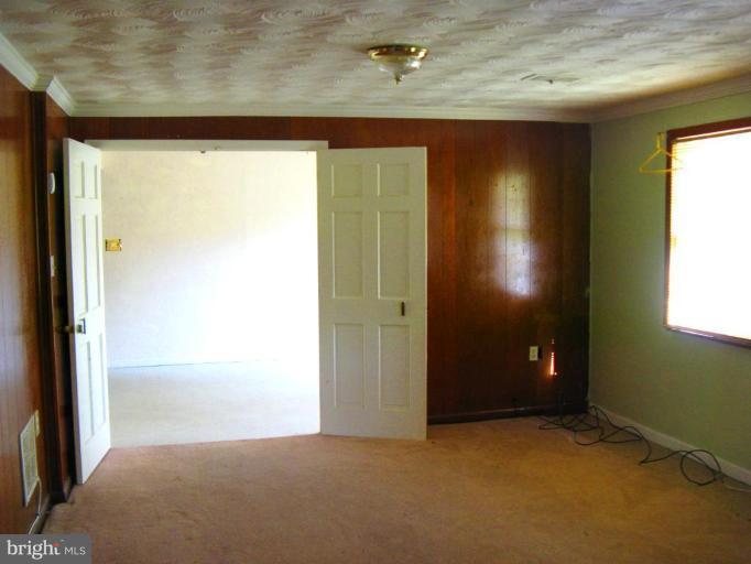 9416 Curran Road Silver Spring, MD 20901 - Photo 15 of 30 Living Room #3