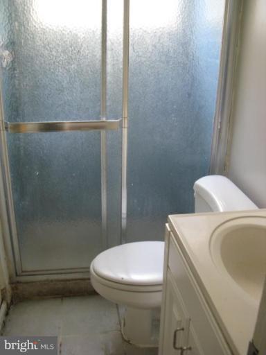9416 Curran Road Silver Spring, MD 20901 - Photo 26 of 30 Bath #3